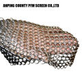 Long life easy to clean stainless steel chainmail scrubber